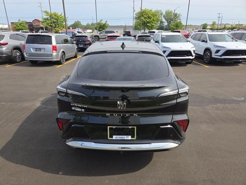 Ebony Twilight Metallic 2026 Buick Envista Avenir FWD