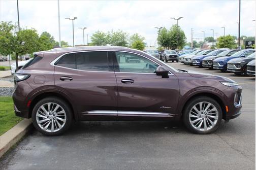 2025 Buick Envision Avenir AWD