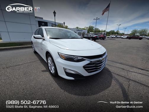 Summit White 2023 Chevrolet Malibu FWD 1LT