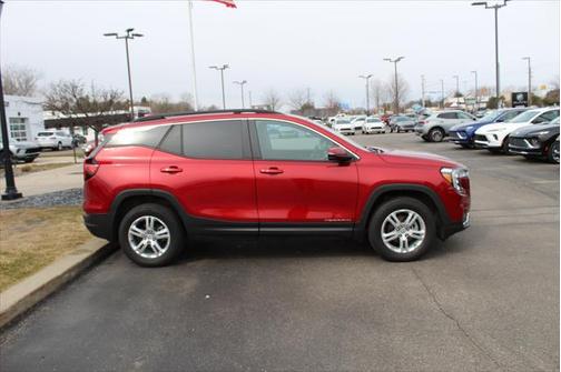2023 GMC Terrain SLE