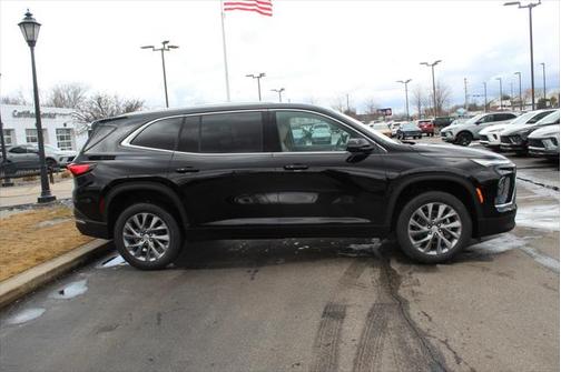 2025 Buick Enclave Preferred FWD