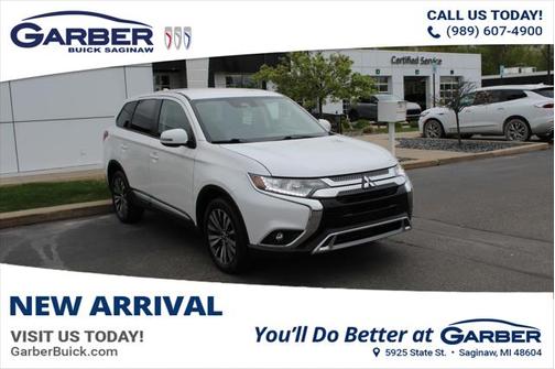 2020 Mitsubishi Outlander SE