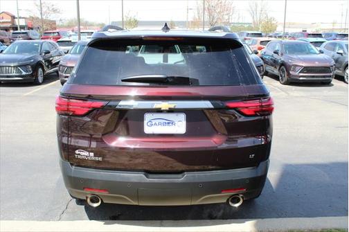 2022 Chevrolet Traverse LT Cloth