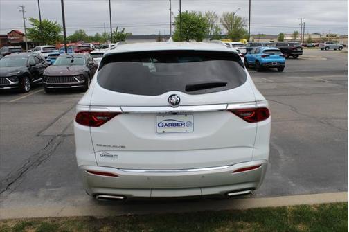 2023 Buick Enclave Essence FWD