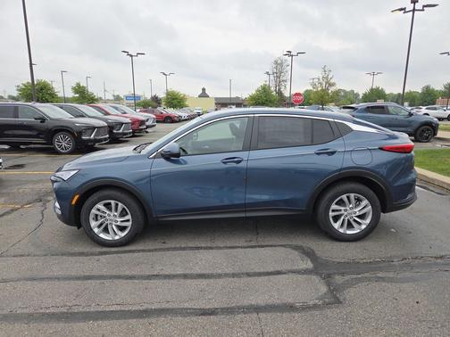 Ocean Blue Metallic 2026 Buick Envista Preferred FWD