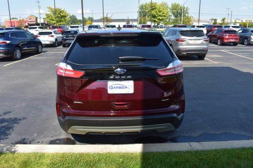 Burgundy Velvet Metallic Tinted Clearcoat 2021 Ford Edge SEL