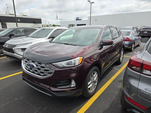 Burgundy Velvet Metallic Tinted Clearcoat 2021 Ford Edge SEL