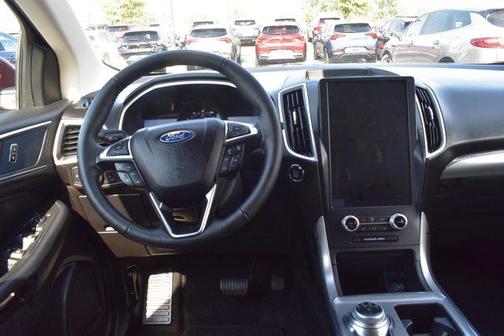 Burgundy Velvet Metallic Tinted Clearcoat 2021 Ford Edge SEL