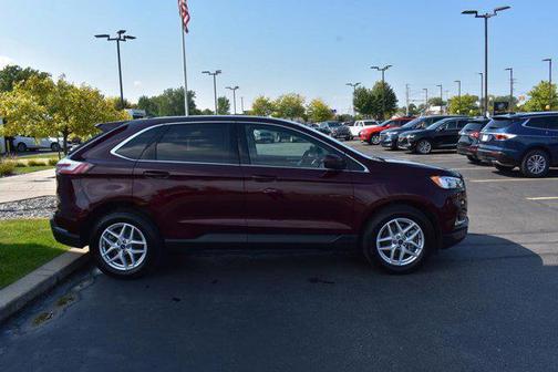 Burgundy Velvet Metallic Tinted Clearcoat 2021 Ford Edge SEL