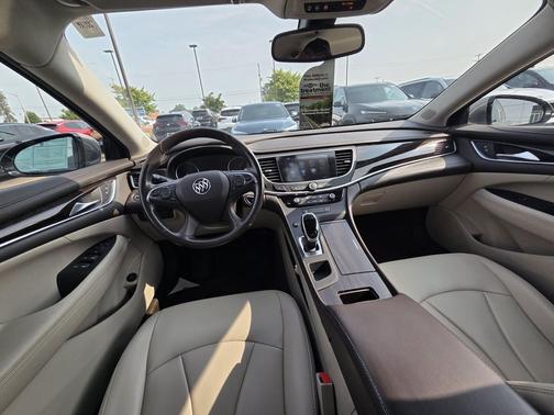 Pepperdust Metallic 2017 Buick LaCrosse Preferred