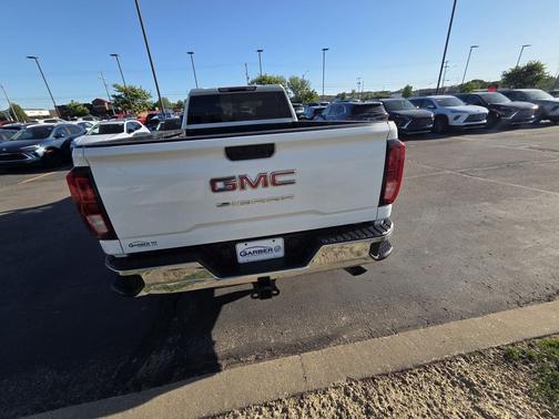 Summit White 2023 GMC Sierra 2500 Pro