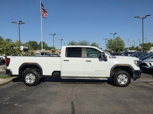 Summit White 2023 GMC Sierra 2500 Pro