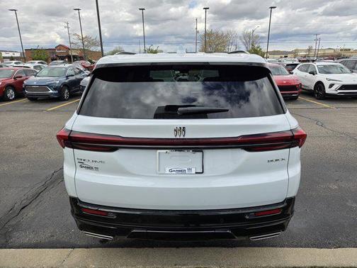 Iridescent White Tricoat 2026 Buick Enclave Sport Touring