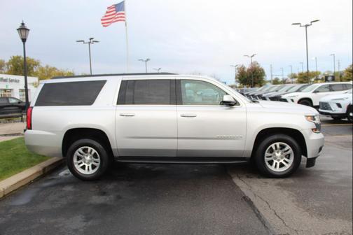 2018 Chevrolet Suburban LT