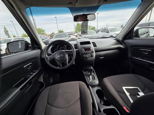 Shadow Pearl Metallic 2013 Kia Soul Base