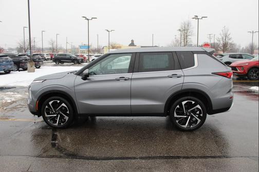 2023 Mitsubishi Outlander SE Special Editiont S-AWC
