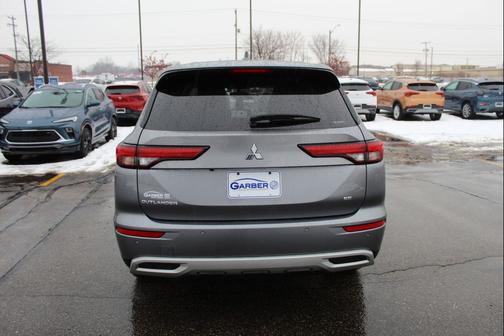 2023 Mitsubishi Outlander SE Special Editiont S-AWC