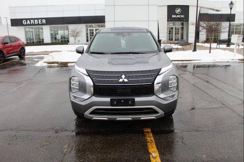 2023 Mitsubishi Outlander SE Special Editiont S-AWC