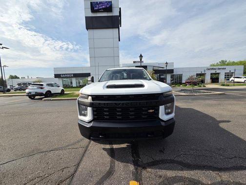 Summit White 2022 Chevrolet Silverado 2500 WT