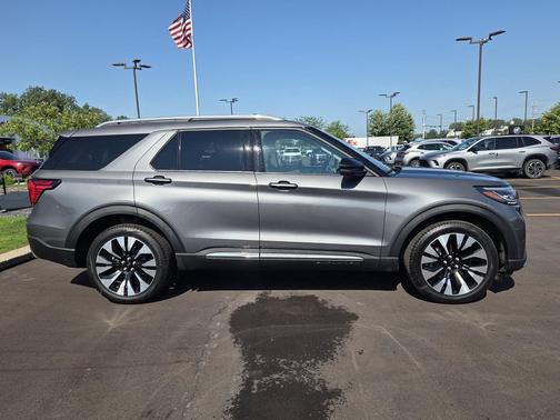Carbonized Gray Metallic 2026 Ford Explorer Platinum
