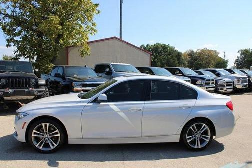 2018 BMW 330 i