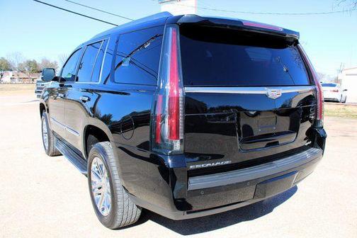 2019 Cadillac Escalade Standard