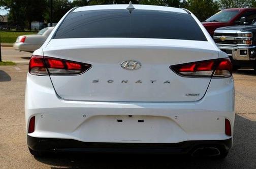 2018 Hyundai SONATA Limited