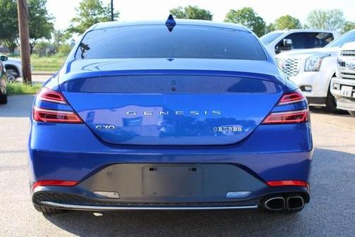 2022 Genesis G70 2.0T