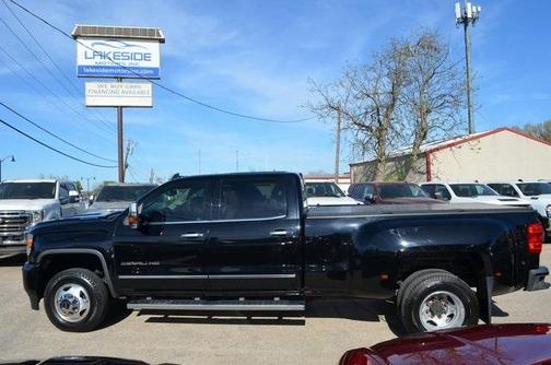 2017 GMC Sierra 3500 Denali