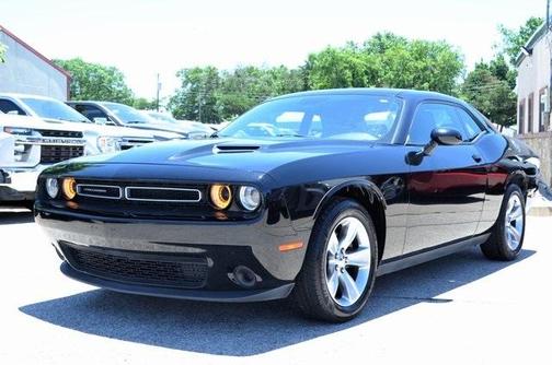 2021 Dodge Challenger SXT