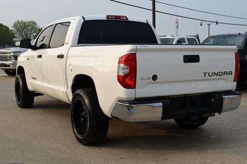 2015 Toyota Tundra SR5