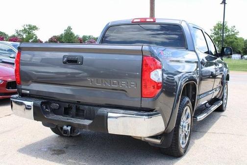2016 Toyota Tundra SR5