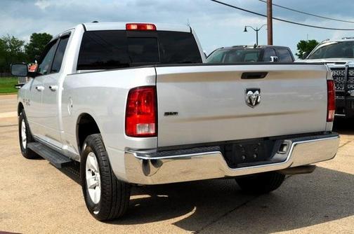 2016 RAM 1500 SLT