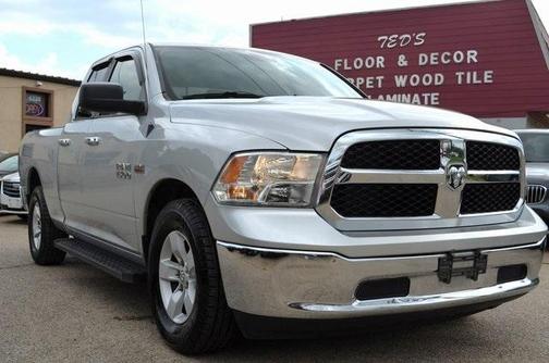 2016 RAM 1500 SLT