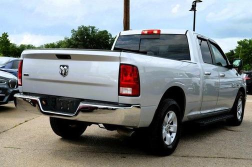 2016 RAM 1500 SLT