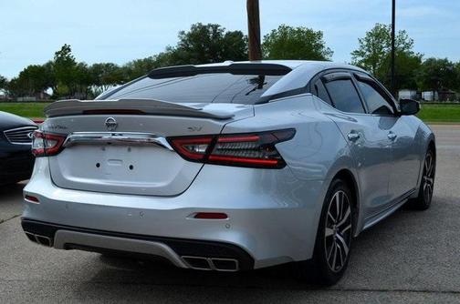 2022 Nissan Maxima SV