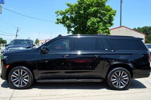 2023 Cadillac Escalade ESV Sport