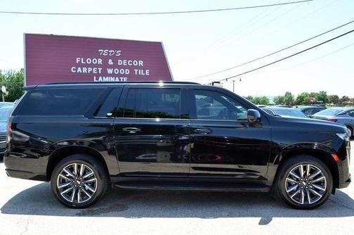 2023 Cadillac Escalade ESV Sport