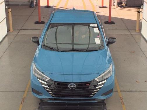 2025 Nissan Versa 1.6 SR