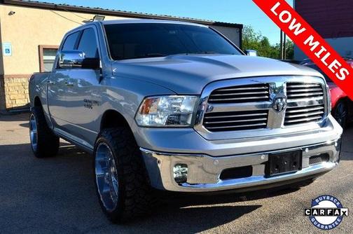 2016 RAM 1500 SLT