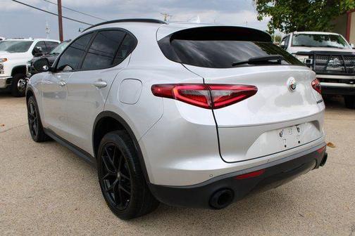 2019 Alfa Romeo Stelvio Base