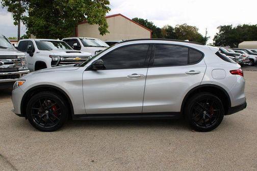 2019 Alfa Romeo Stelvio Base