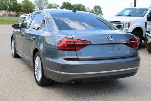 2017 Volkswagen Passat 1.8T SE