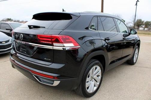 2023 Volkswagen Atlas Cross Sport 2.0T SE w/Technology
