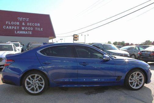 2022 Genesis G70 2.0T