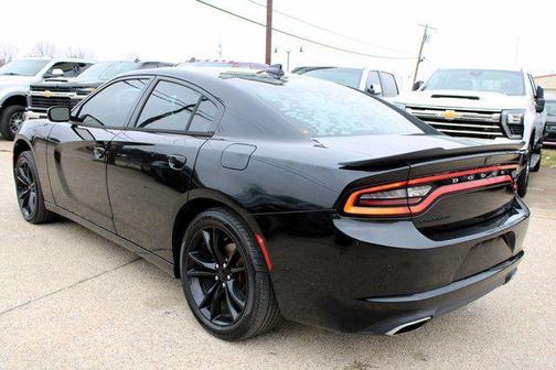 2016 Dodge Charger SXT
