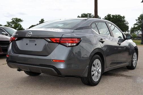 2022 Nissan Sentra S