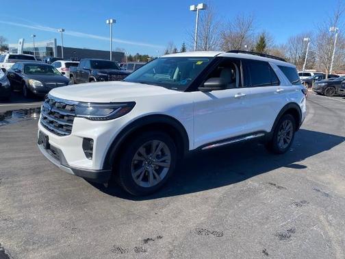 2025 Ford Explorer ACTIVE