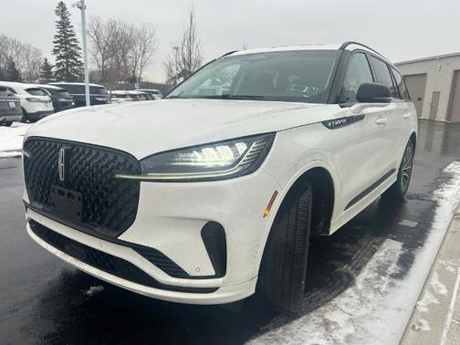 2025 Lincoln Aviator PREMIERE
