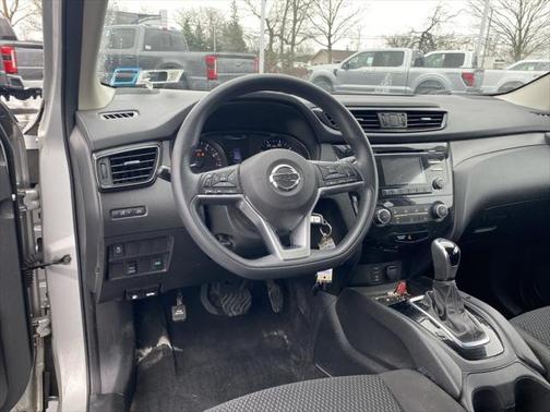 2017 Nissan Rogue Sport S